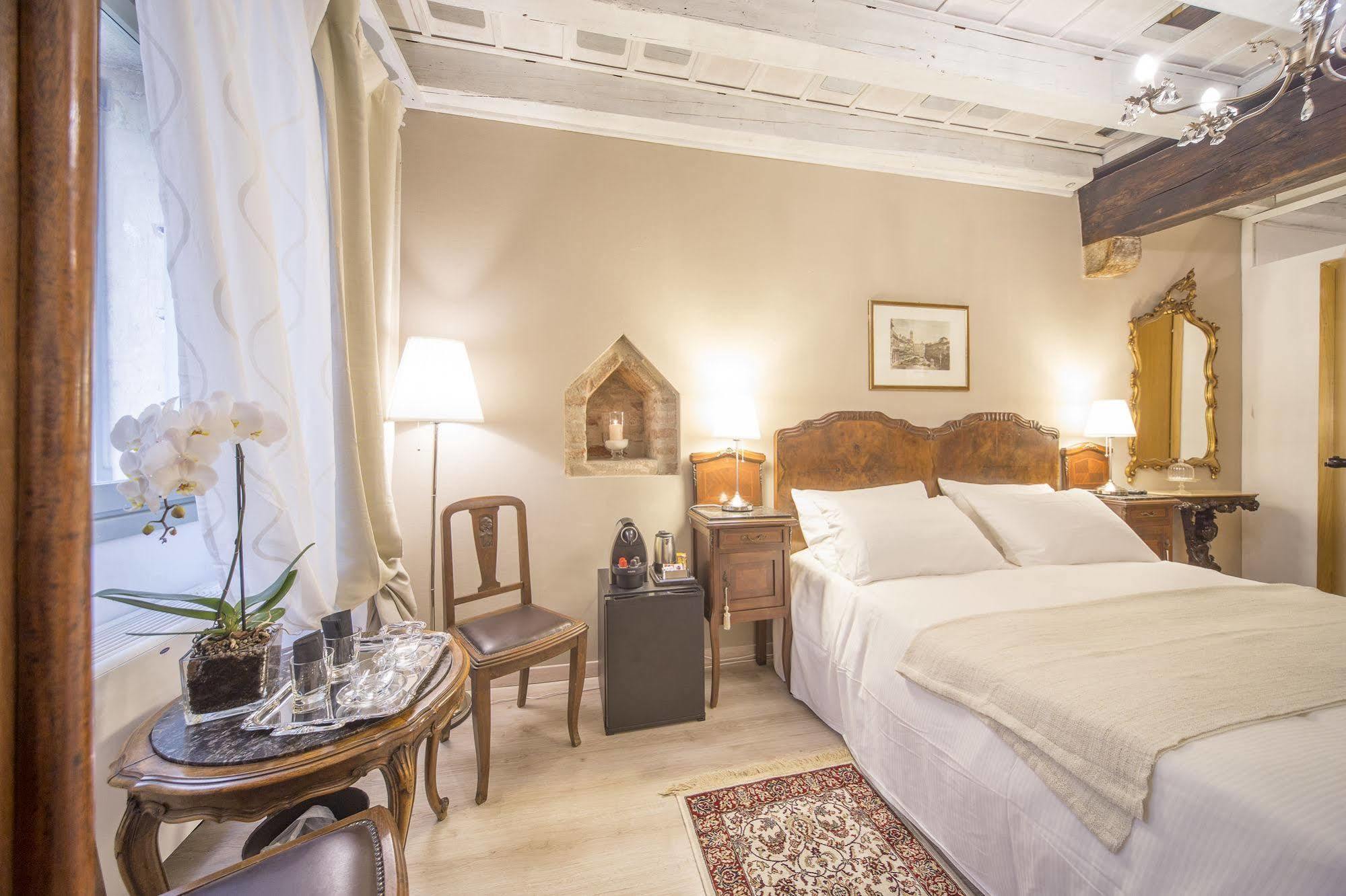 Corte Realdi Boutique Rooms Verona Esterno foto